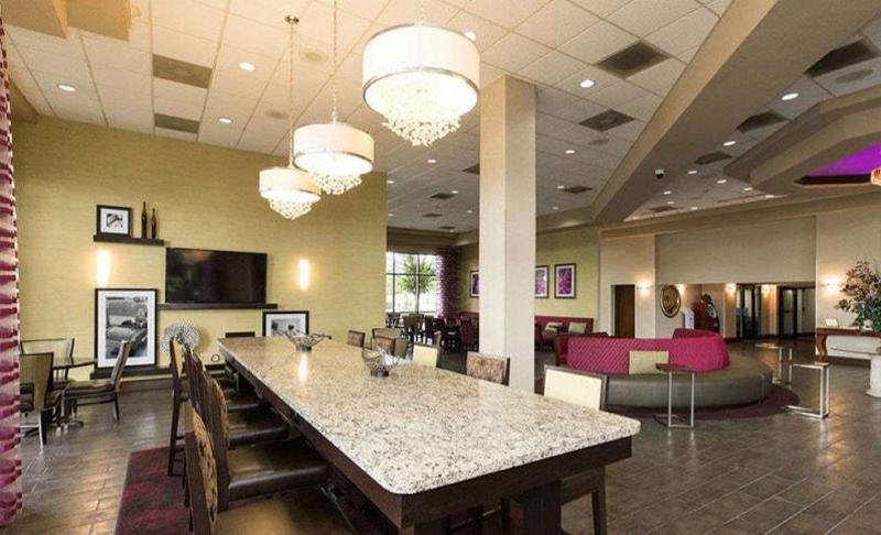 فندق Ramada By Wyndham Orlando Florida Mall المظهر الخارجي الصورة